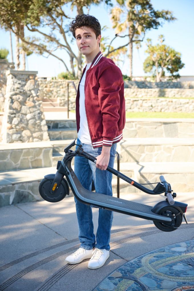 Segway Ninebot E2 E Trotinete Elétrica 20km/h 25km