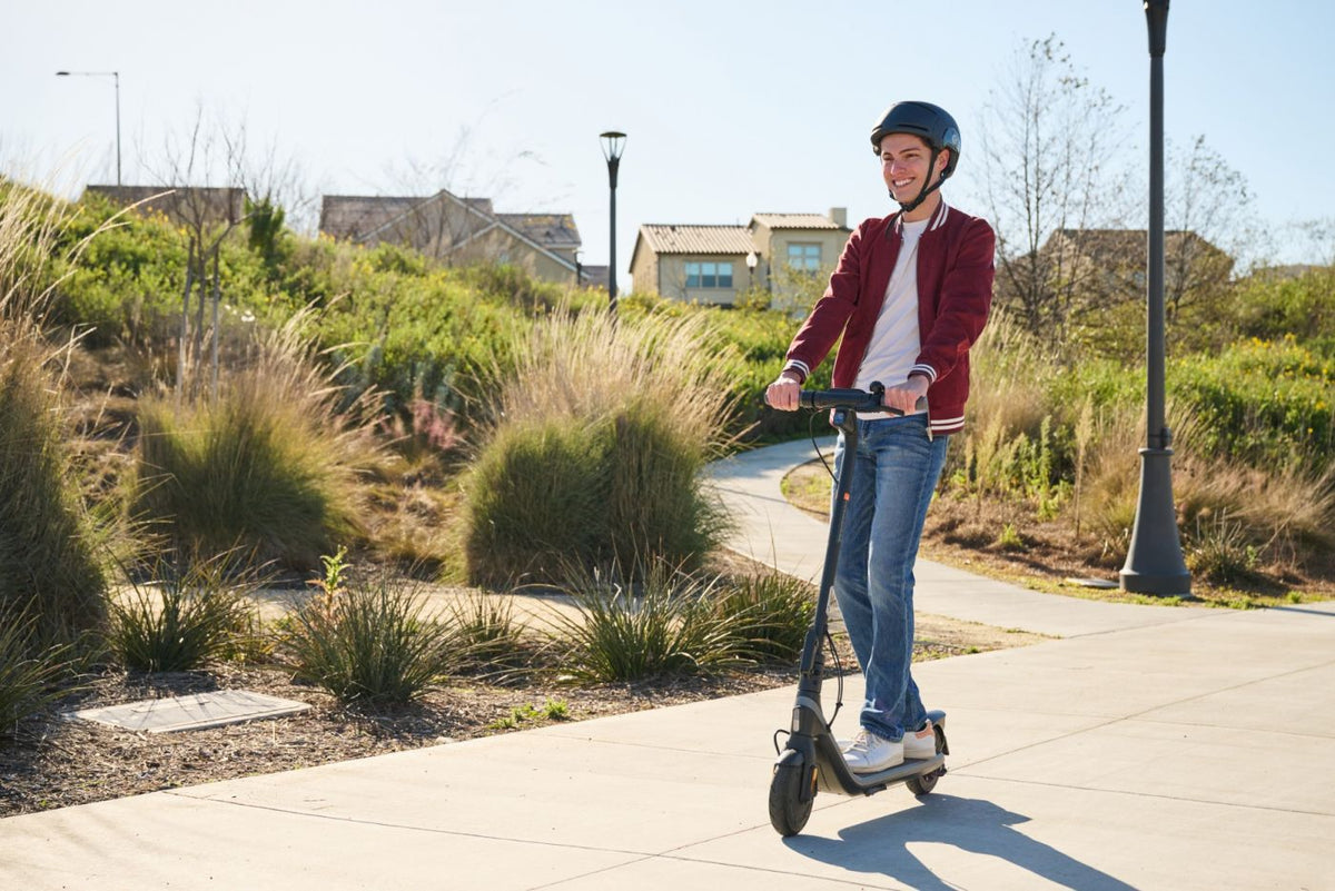 Segway Ninebot E2 E Trotinete Elétrica 20km/h 25km