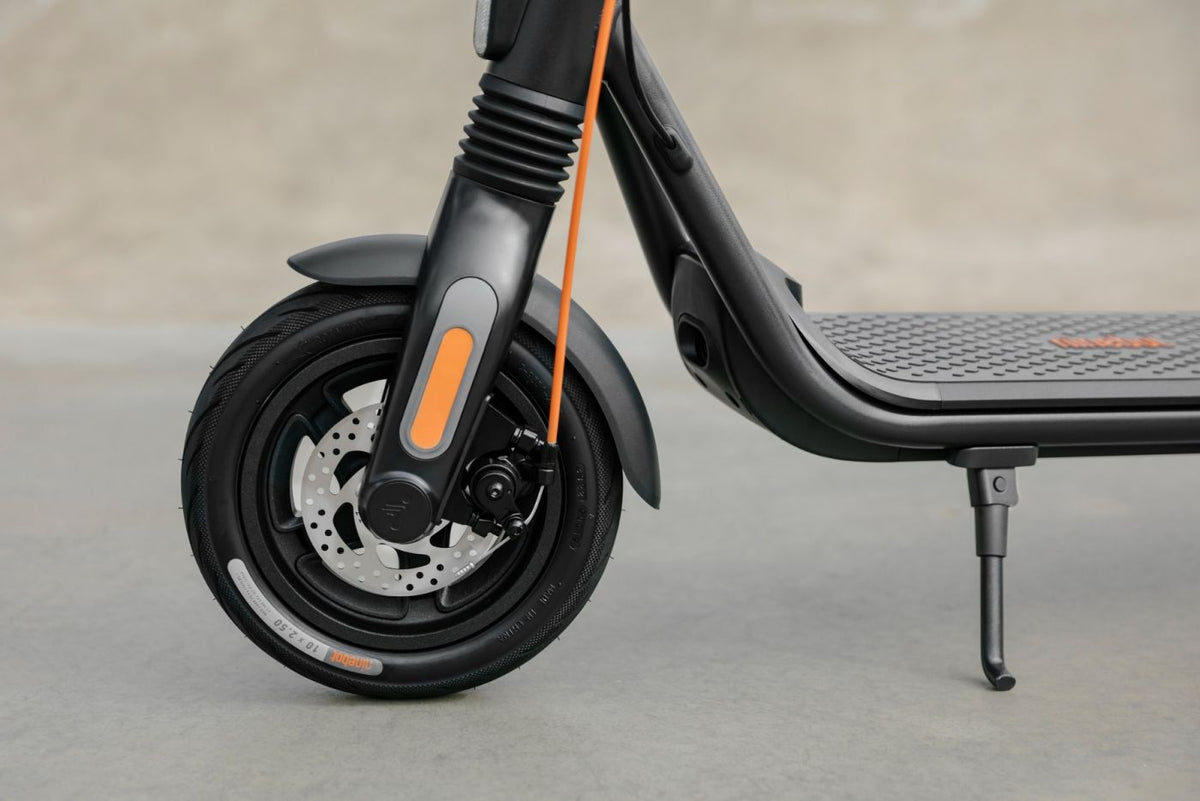 Segway Ninebot F2 PRO E Trotinete Elétrica 25km/h 55km 900W