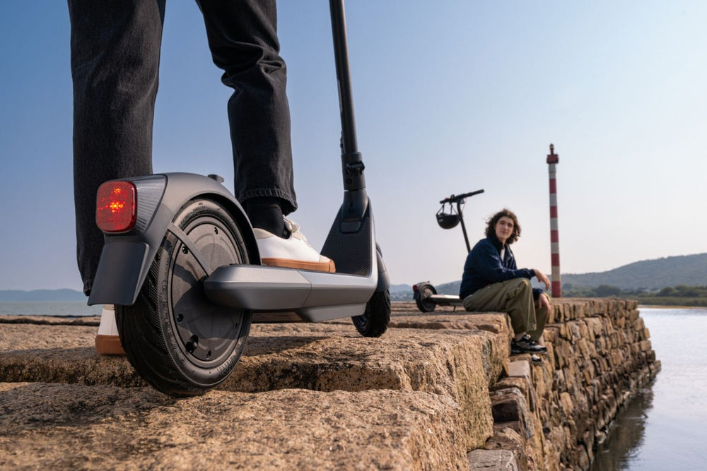 Segway Ninebot E2 PRO E Trotinete Elétrica 25km/h 35km 750W